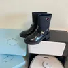 Stivali firmati Martin Boots Nuovo pannello nero da donna con fondo spesso Stivali corti stile britannico con fibbia per cintura e tacco spesso