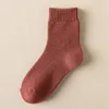 Chaussettes chaudes d'hiver pour hommes et femmes, laine de coton thermique plus épaisse, solide, rétro, Harajuku, neige, courtes, assorties avec tout