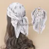 Lenços Pingente Paisley Impressão Lenço De Seda Cetim Hijab Lenço Para Mulheres Bandana Cabeça Lenços De Cabelo 70 * 70cm Quadrado Hairband Pescoço Lenços Senhoras X0904