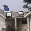 Le jardin solaire de 2 têtes allume les projecteurs solaires extérieurs de maison d'inondation avec télécommande lumière LED waterproof lampe murale LL