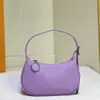 Mini Moon Bolsas Bolsa Mulheres Bolsa De Ombro Couro Genuíno Fechamento Com Zíper Letras Impressas Alça Ajustável M82426 Simples Mais Novo Pacote De Axilas