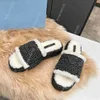 Designer Bast-Stroh-Hausschuhe, Damen-Plüsch-Hausschuhe, pelzige Slides, lässige Mode, mehrfarbig, flach gestrickte Hausschuhe, Retro-Strand-Outwear-Sandalen