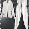 Kvinnors träningsdräkter Kvinnor Kvinnor Tracksuit Designer Tracksuits Zipperleisure Minskande exploderande gator breda benbyxor Två stycken Set High Wear