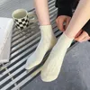Calzini da donna Casua tinta unita bianco corto in cotone traspirante scuola di moda giapponese per ragazze carino alla caviglia con taglio basso