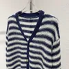 Suéteres femininos designer coreano ic outono inverno azul listra branca malha cardigan casaco solto curto perfumado botão de ouro suéter 5ea4