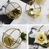 Kerzenhalter Candlelight Dinner Holder Elegante Eisenkunst Geometrische Hohlkugel Europäischer Stil 3D-Blume für