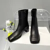 Guangzhou Xiaozhong High Heel Martin Stiefel Damen 2022 Herbst/Winter Neue quadratische Kopf seitlicher Reißverschluss schlankes Bein dicker Absatz kurze Stiefel 230904