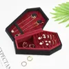 Biżuteria torebki aksamitne pudełko do przechowywania trumna kształt pierścienia naszyjnik na kolczyku