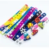 Braccialetti personalizzati economici promozionali colorati all'ingrosso dei braccialetti del braccialetto del PVC per i bambini