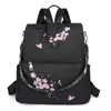 Sacs à bandoulières Ventes 3 couleurs Sweet Little Fresh Flowers Broidered Handbag Light Light Soft Imperproof Nyon Loison Sac à dos Étudiant de mode College Bag 6856 # #