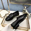 Chanells Buckle Dress Channel Designer Chanellies Classic Black Femmes Généreaux Chaussures en cuir Oxfords Fashion Office Fashion Bure