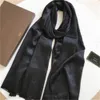 Шелковый шарф Дизайнерский шарф из пашмины для женщин Бесконечный шарф Модный брендовый атласный шарф с буквенным принтом Различные аксессуары для платков Активный подарок Размер 180x70 см