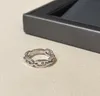 Anel top v luxury ouro uno move designer de marca hollow redond charme cadeia anel de casamento para noivas Jewelry Party Gift