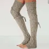 Women Socks Woolen Woolen Foot Tharers الخريف/الشتاء الصلبة فوق جوارب الركبة مع كومة متوسطة الرباط في كل مباراة جميعها