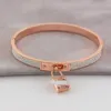 Luxus Mode 2023 Brief Designer Herren Armreif Frauen Armbänder Marke Brief Schmuck Zubehör Jubiläum Gif (Einheitsgröße)