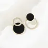 Orecchini da donna asimmetrici rotondi vuoti rotondi neri orecchini con strass accessori per le donne Pendientes Mujer all'ingrosso YME076