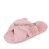 Chinelos Mulheres Moda Quente Fluffy Chinelos Cozy Faux Fur Cross Indoor Floor Slides Flat Soft Furry Senhoras Femininas Celebridades Flip Flops X0905