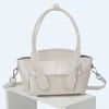 9A Calidad Botegss Ventss Arco Bolsas tejidas para la venta Bolsa de ala tejida de cuero genuino premium Tote para mujer 2023 Nueva moda portátil para axilas con logotipo real 590A