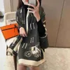 2023Classic Designer Scarf New Style Carriage Soft Structure Super Good Autumn and Winter Warm Casual Shawl S4M2