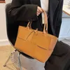 Arco Botegss otwory wentylacyjne torby dla kobiet w sklepie internetowym hurtowa torba damska woreczka na ramię tkana moda moda wszechstronna z prawdziwym logo