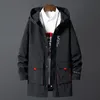 Herrgravrockar korea mode överdimensionerad 7xl 8xl 2023 casual svart vindbrytare jackor lång kappa för vårens höst vinterkläder 230904