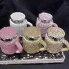 Tassen Funkelnde Kaffeetasse mit Deckel Keramik Kristall Strass Tumbler Tasse Fernbeziehung Geschenke Milch Wasser Tassen Niedlich T230905