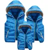 Donsjack Mode Familie Bijpassende Kleding Winter Mama Dochter Zoon Warm Vest Mannen Donsjack Herfst Baby Meisjes Jongens Kapmantel R230905