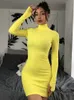 Grundläggande avslappnade klänningar svart klänning stickad långärmad klänning Bodycon klänning solid brun höst vinterkvinna klänning grundläggande streetwear turtleneck mini klänning lst230904