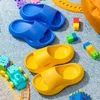 Slipper Sandal musim panas anak anak sandal rumah sol tebal polos lembut 2023 untuk anak laki laki dan perempuan 230905