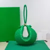 Luxury Bag Bottga Vene Bag New TURN Woven Underarm Bag Small Ball Handbag Small Knotted Bag Women's Bag XwGR