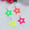 Pendientes y pendientes fluorescentes pintados con spray de cuatro colores, tendencia de moda y minimalista, pendientes de estrella