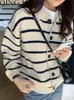 Women Sweters Qing Mo Koreańska kurtka sweter Kobiety jesienne zima luźne luźne swobodne paski dzianinowy kardigan beżowy granatowa zxf3320 230904