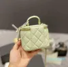 Kvällspåsar klassiska diamantläppstift väska kvinnor designer kedja axel nyckelpåsar läder axel väskor crossbody lady purses