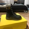 Baby Casual Boots Boys Girls Matte Calf Skórzane buty Projekt Kids Winter Sneakers Fashion Dift Rozmiar 26-35