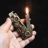 Encendedor de queroseno Steampunk hecho a mano antiguo Lanzi de cobre puro, conexión de engranaje, encendido con una tecla, dispositivos creativos para hombres 7IXR