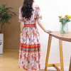 Grundläggande casual klänningar Löst fest vestidos casual klänning sundress plus size kvinnliga kläder tryck elegant v-hals kort ärm sommaren rak naturlig LST230904