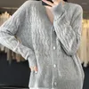 Kvinnors stickor 2023 Spring Cardigan Wool Sticked tröja Chic Topps Cashmere Jacket Sexig Hollow-Out Loft Large Size Coat