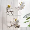 Dekorativa föremål Figurer Harts Staty Nordic Home Decoration Accessories Astronaut Wall Scpture Living Room Decor Space Man Bo DHKP6