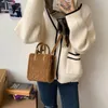 イブニングバッグTas Bahu Musim Dingin Wanita Wol Domba Hangat Lembut Gugur Ins Persegi Lintas Tubuh Portabel KasualBeige Khaki Gadis Gaya Preppy 230905