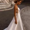 Elegancka satynowa suknia ślubna dla kobiety 2024 Sweetheart A-Line Spaghetti Paski Otwarte Back Bride Sukni