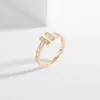 Créateur de mode tiff ring top Ins Design simple et petit Double T Accueil Bague Femme Lettre Ouverte Index Tempérament Polyvalent Tiktok Live Online