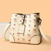 أكياس الكتف PVC Women Handbags Hand Handpags Female Leisure Bucket Bag Fashion Fashion