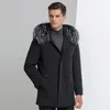 Trenchs pour hommes YN2088 Manteau de coupe-vent de fourrure d'hiver avec chapeau énorme col chaud mi-longueur épaissie jeunesse mode décontracté durable 230904