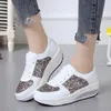 Dress Shoes Sneakers Platform Sepatu Vulkanis Kasual Wanita Keranjang Latihan Bling Chunky Jalan 230905