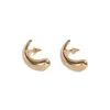 أقراط مسمار 1PAIR أحدث إصدار من Han Edition Endring Fashion Joker Cold Wind Moon Shape Senior Gold