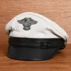 Berets Topi Militer Jerman Retro Baru untuk Pria Atasan Datar Kulit Asli Lokomotif Kapten Amerika Eropa Chapeau 230905