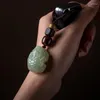 Ciondoli QN China-Chic Hetian Jade Dragon Tartaruga Portachiavi Ciondolo per auto da uomo Accessori moda da donna