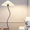 Lâmpadas de assoalho corredor arte lâmpada de pé moderna estética europeia elegante nórdico minimalista acrílico simples lampada ornamento