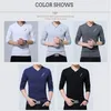 T-shirt da uomo BROWON 2023 Moda Uomo T-shirt Slim Fit Personalizzato Piega Design Lungo Elegante Lusso Scollo a V Fitness Tee Shirt Homme 230906