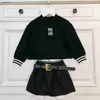 Baby Clothes Designer Kids Dress Suits Girls Autumn Set storlek 100-150 cm 2st långärmad tröja och nylon kort kjol Sep01